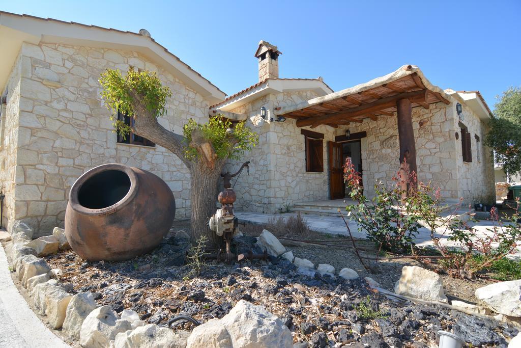 La Estancia Polis Exterior photo